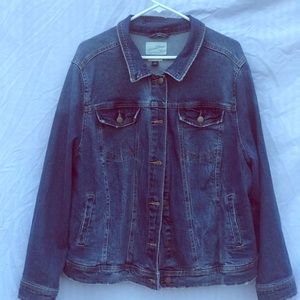 Women’s Jean Jacket
